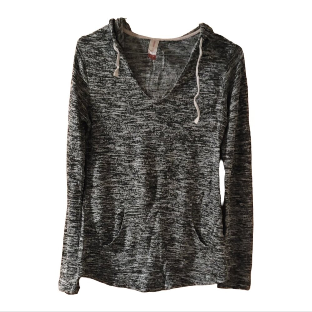 No Boundaries Sweater Hoodie Gray/Grey and White Junior's Small S/CH (3-5) Small